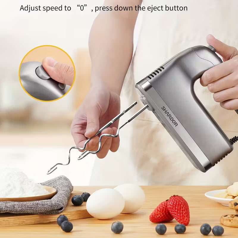 Hand Mixer, Handheld Mixer With Storage Case 5-Speed Plus Turbo Hand Mixer Electric With 5 Stainless Steel Attachments(2 Beaters, 2 Dough Hooks And 1 Whisk), Silver.