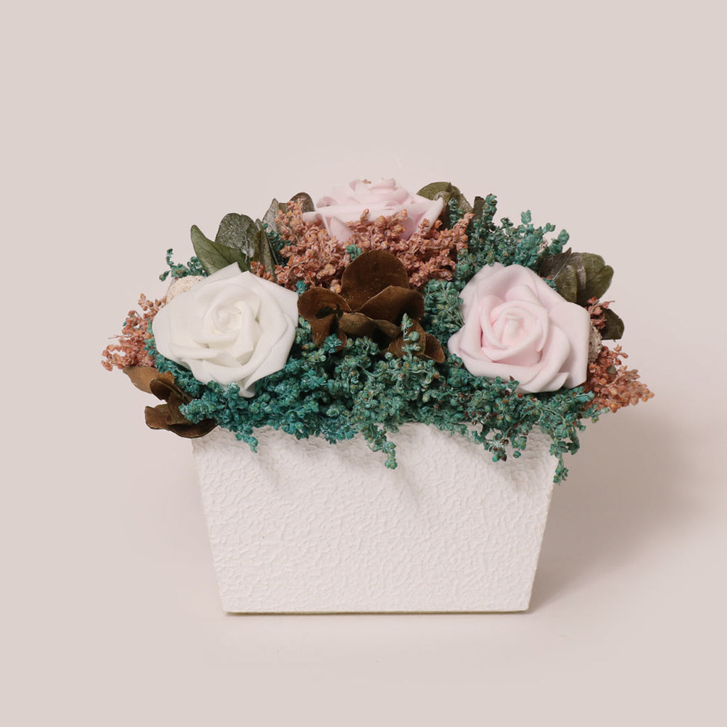 Winter's Grace Table Decor