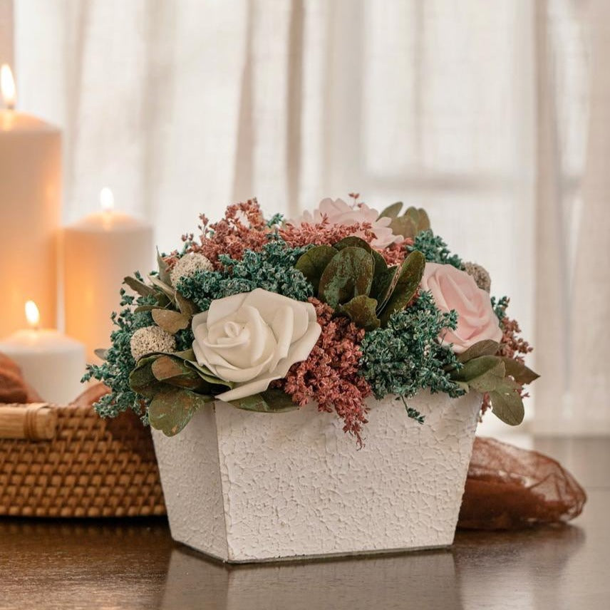 Winter's Grace Table Decor